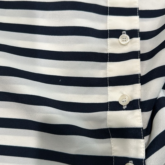 J. Crew Button Front Striped Tank Navy & White Size 0 - Picture 8 of 8